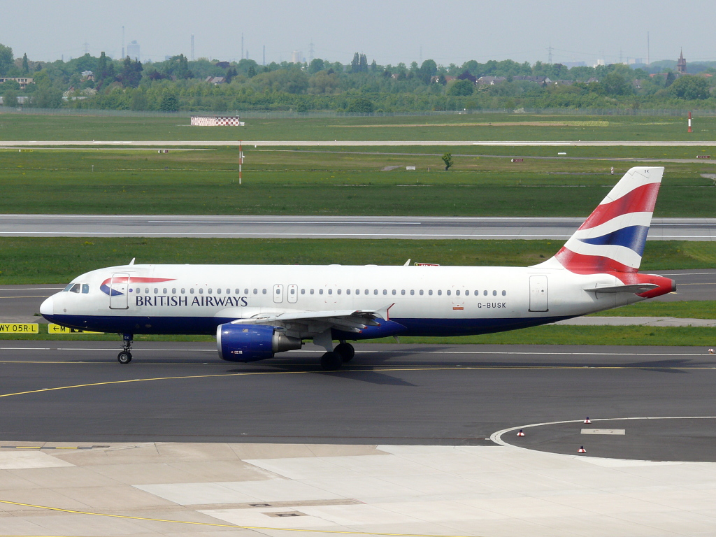 British Airways; G-BUSK; Airbus A320-211. Flughafen Dsseldorf. 15.05.2010.