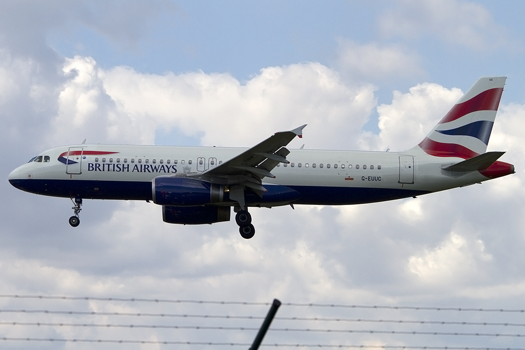 British Airways, G-EUUC, Airbus, A320-232, 04.05.2013, BCN, Barcelona, Spain 




