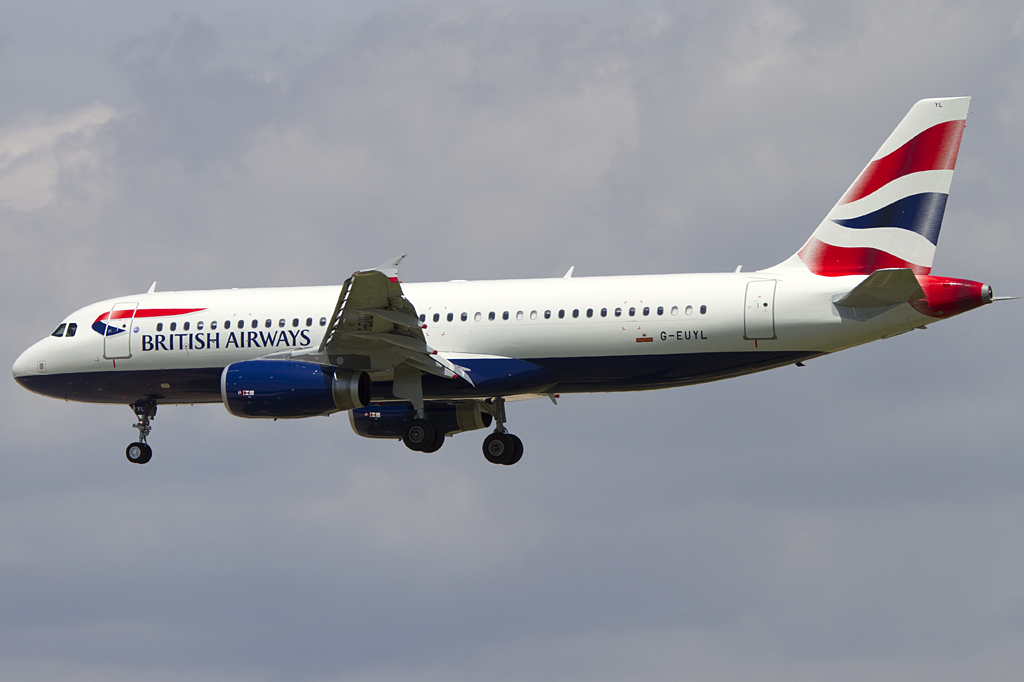 British Airways, G-EUYL, Airbus, A320-232, 18.06.2011, BCN, Barcelona, Spain 




