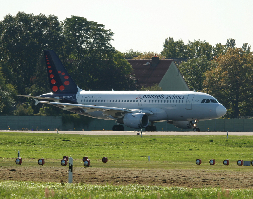 Brussels Airlines A 319-113 OO-SSP kurz vor dem Start in Berlin-Tegel am 30.09.2011