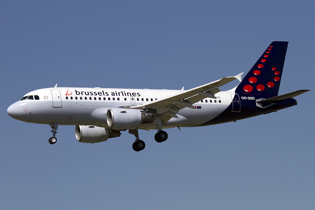 Brussels Airlines, OO-SSD, Airbus, A319-112, 19.09.2010, BCN, Barcelona, Spain 




