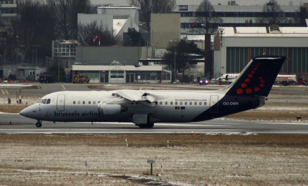 brussels Airlines,OO-DWK,(c/nE3360),British Aerospace Avro RJ100,09.02.2013,HAM-EDDH,Hamburg,Germany