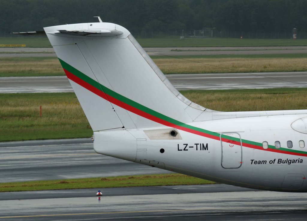 Bulgaria Air, LZ-TIM  Team of Bulgaria , BAe 146-100/Avro RJ-70 (Seitenleitwerk/Tail), 20.06.2011, DUS-EDDL, Dsseldorf, Germany 

