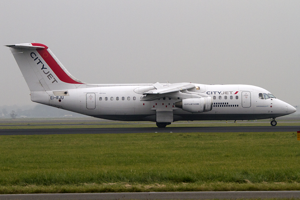 City Jet, EI-RJU, BAe, RJ-85, 28.10.2011, AMS, Amsterdam, Netherlands 




