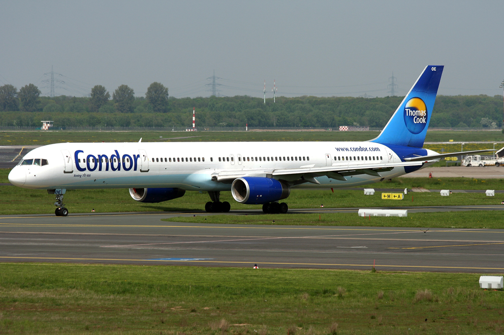 Condor B757-300 D-ABOE rollt zur 05R in DUS / EDDL / Dsseldorf am 03.05.2008