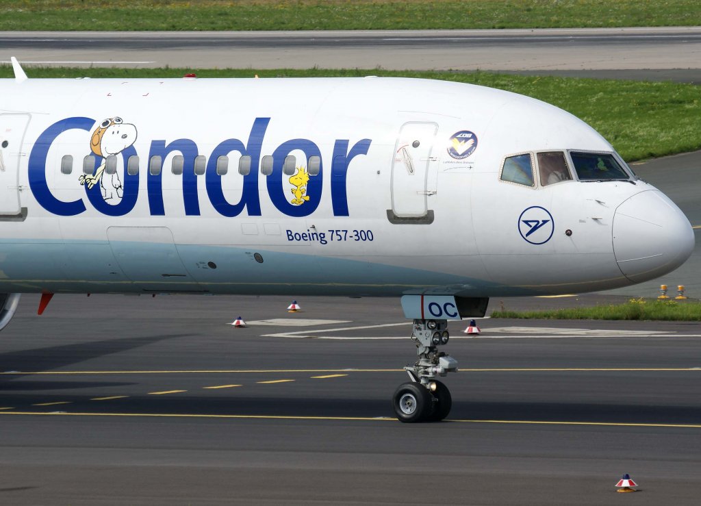 Condor, D-ABOC, Boeing 757-300 WL (Peanuts-Sticker), 2010.08.28, DUS-EDDL, Dsseldorf, Germany

