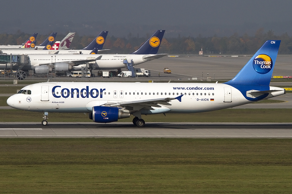 Condor, D-AICN, Airbus, A320-214, 25.10.2012, MUC, Mnchen, Germany 




