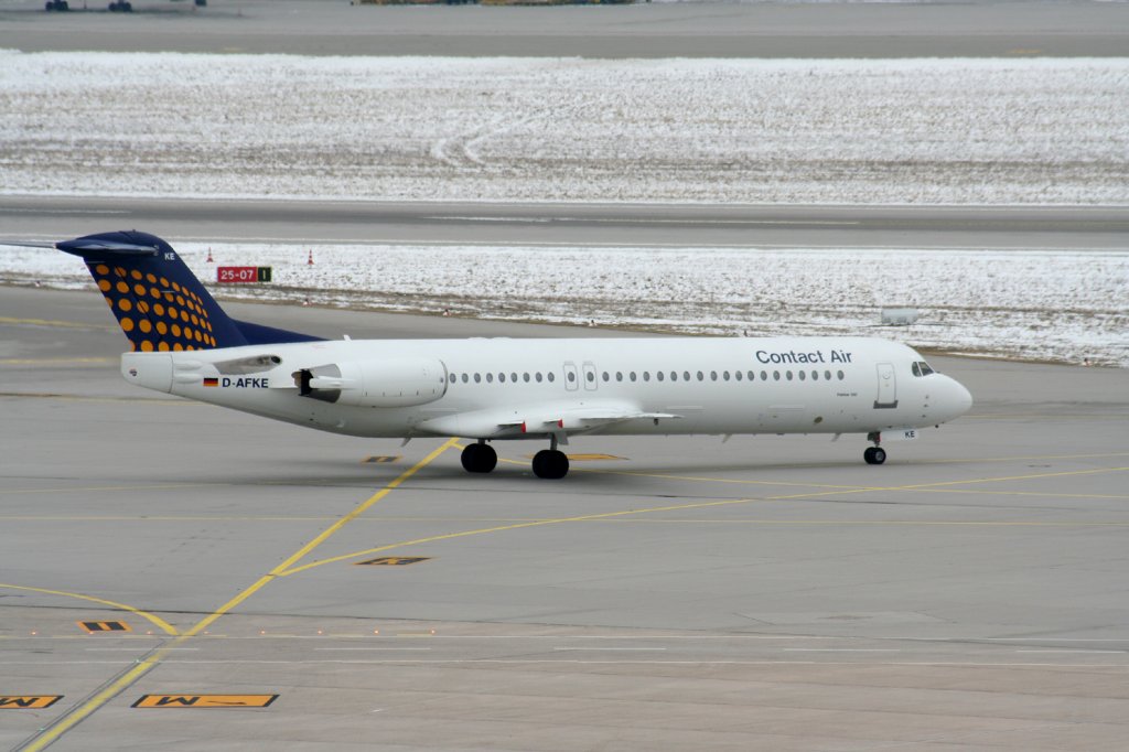 Contact Air Fokker 100 D-AFKE am 10.03.2010 auf dem Flughafen Stuttgart