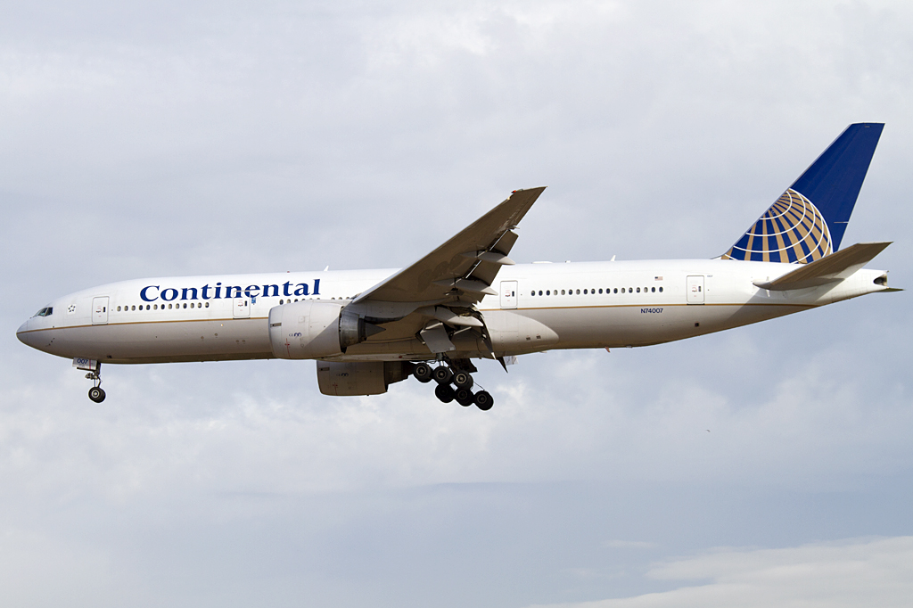 Continental Airlines, N74007, Boeing, B777-224ER, 26.08.2010, FRA, Frankfurt, Germany 




