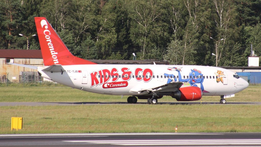 Corendon Air,TC-TJB,(c/n27633),Boeing 737-3Q8,22.08.2012,GDN-EPGD,Gdansk,Polen(Bemalung:Kids&Co)