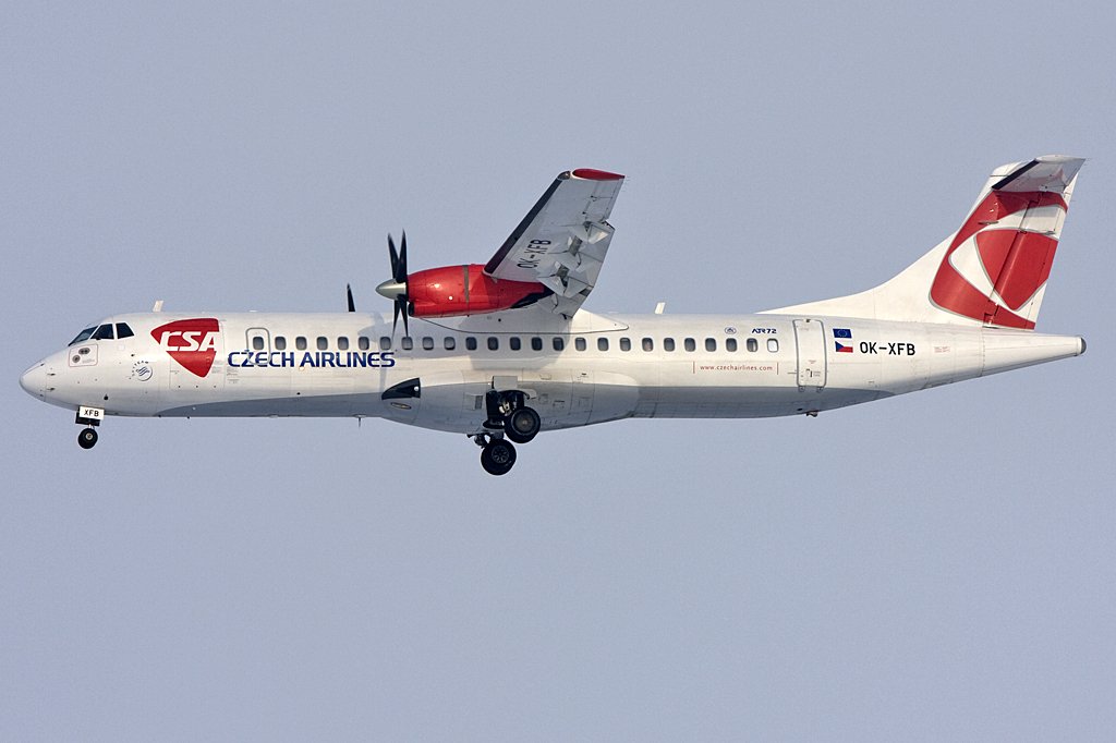 Czech Airlines, OK-XFB, Arospatiale, ATR-72-202, 10.01.2010, PRG, Prag, Czechoslovakia 

