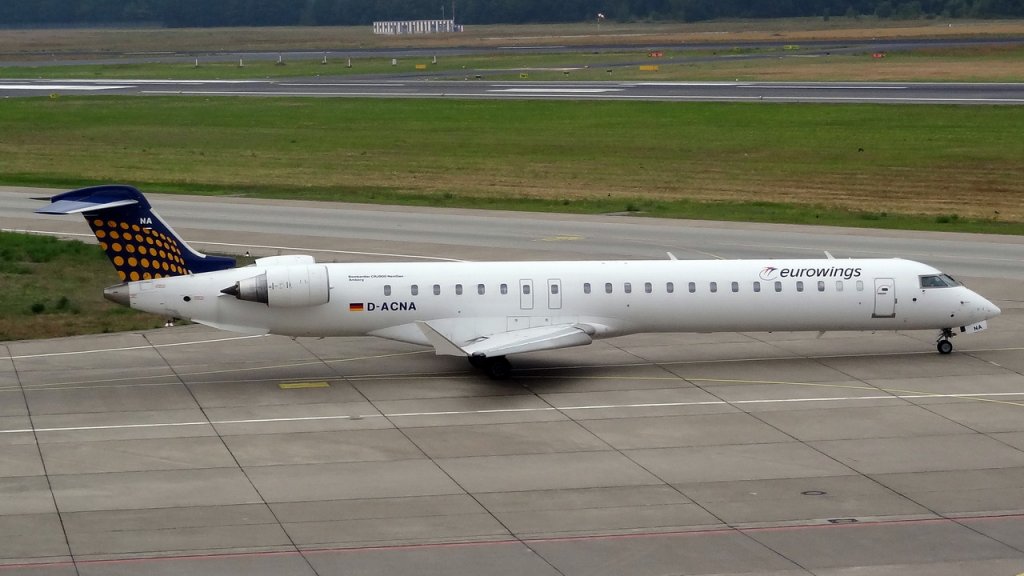 D-ACNA Eurowings Canadair CL-600-2D24 Regional Jet CRJ-900LR 

Berlin-Tegel     14.07.2013