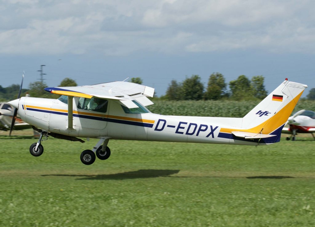 Sportflugzeuge Cessna, 152 Fotos Flugzeugbild.de