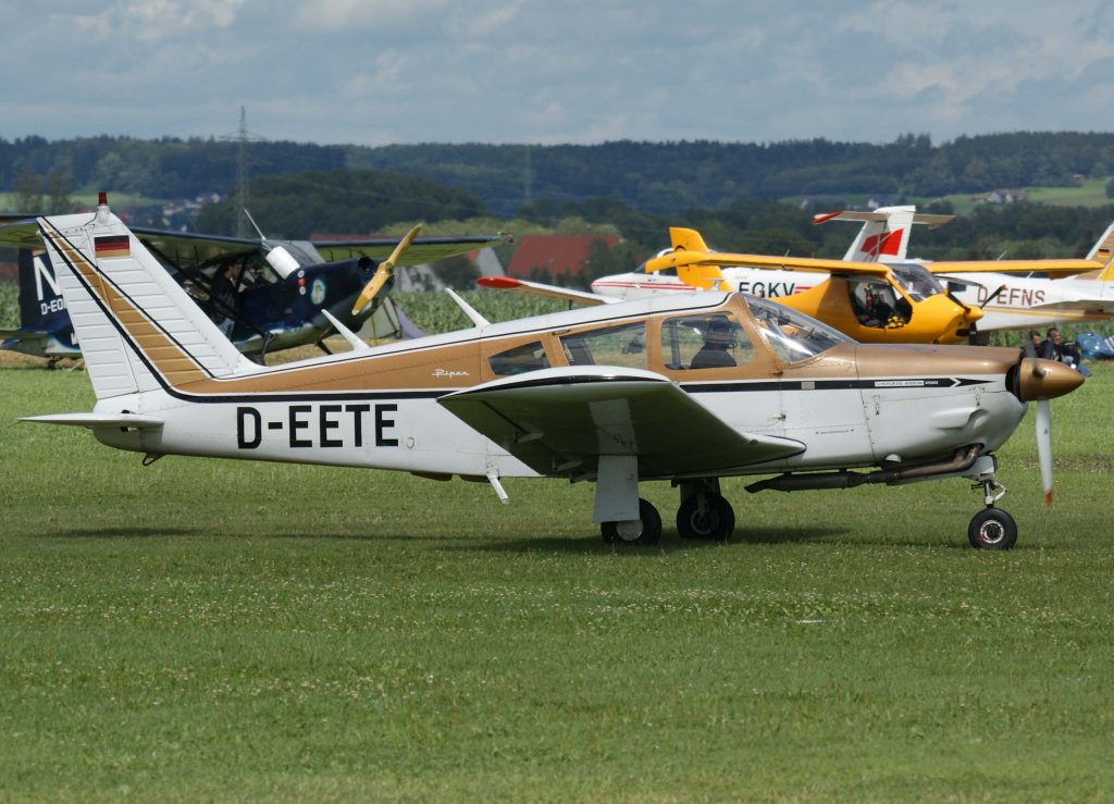 D-EETE, Piper PA-28R-200 Cherokee Arrow, 2009.07.19, EDMT, Tannheim (Tannkosh 2009), Germany