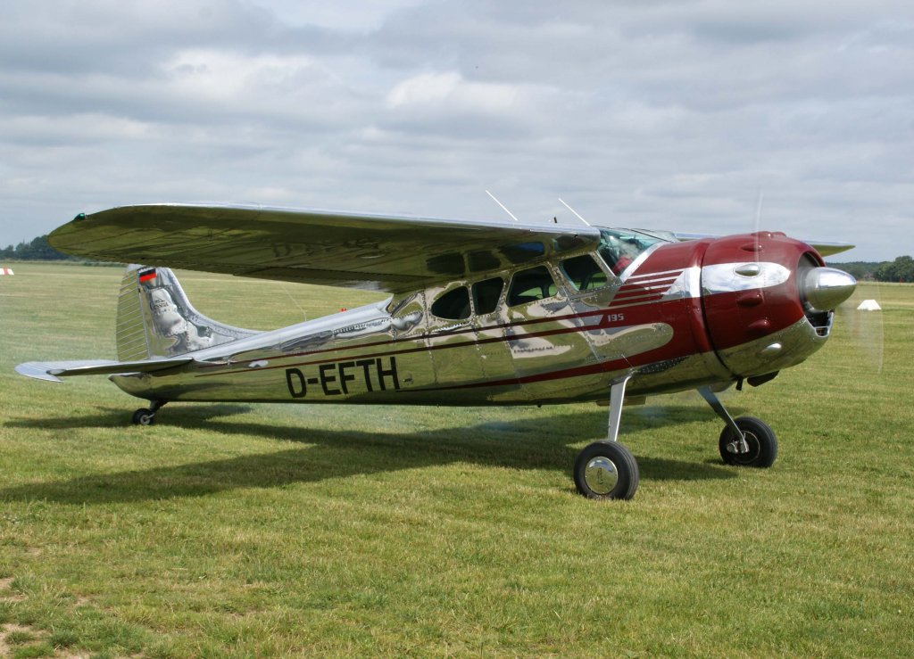 D-EFTH, Cessna 195 B, 2011.06.13, EDLG, Goch (Asperden), Germany 

