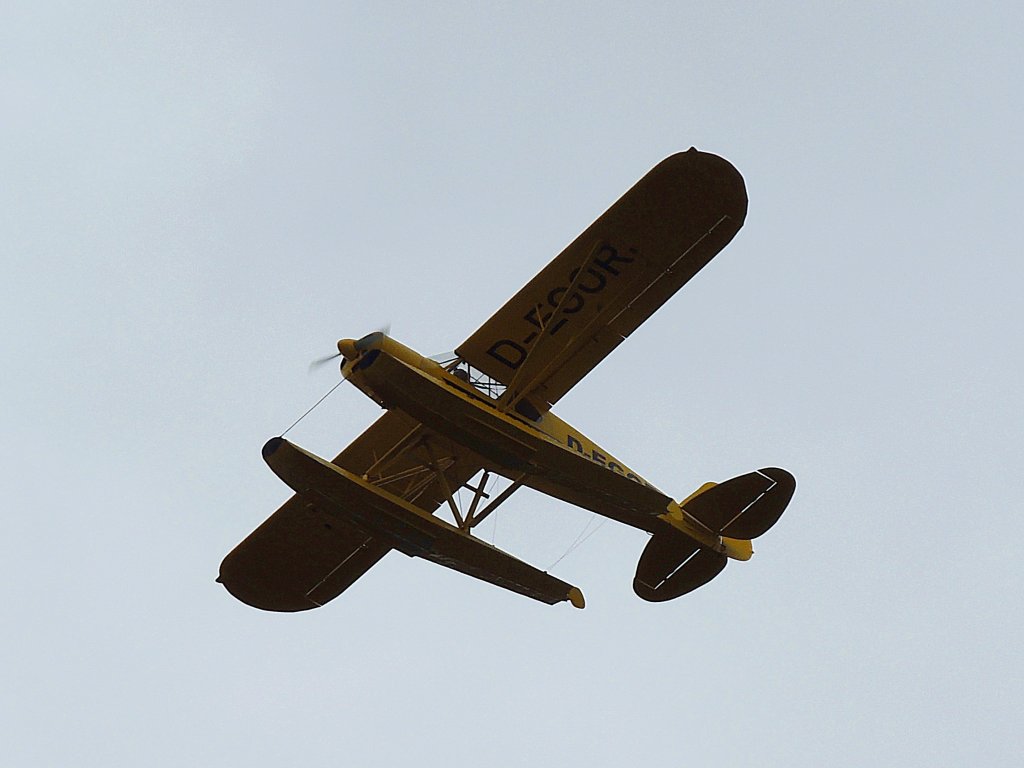 D-EGOR; Piper PA-18-150 Super Cub; im Luftraum bei Trier; 120824