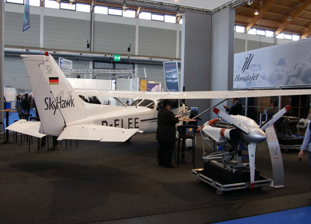 D-ELEE, Cessna F-172 S Skyhawk, 2010.04.08, FDH-EDNY, Friedrichshafen (Aero 2010), Germany 

