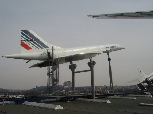 Die Concorde von der Seite aus in Sinsheim am 17.03.10