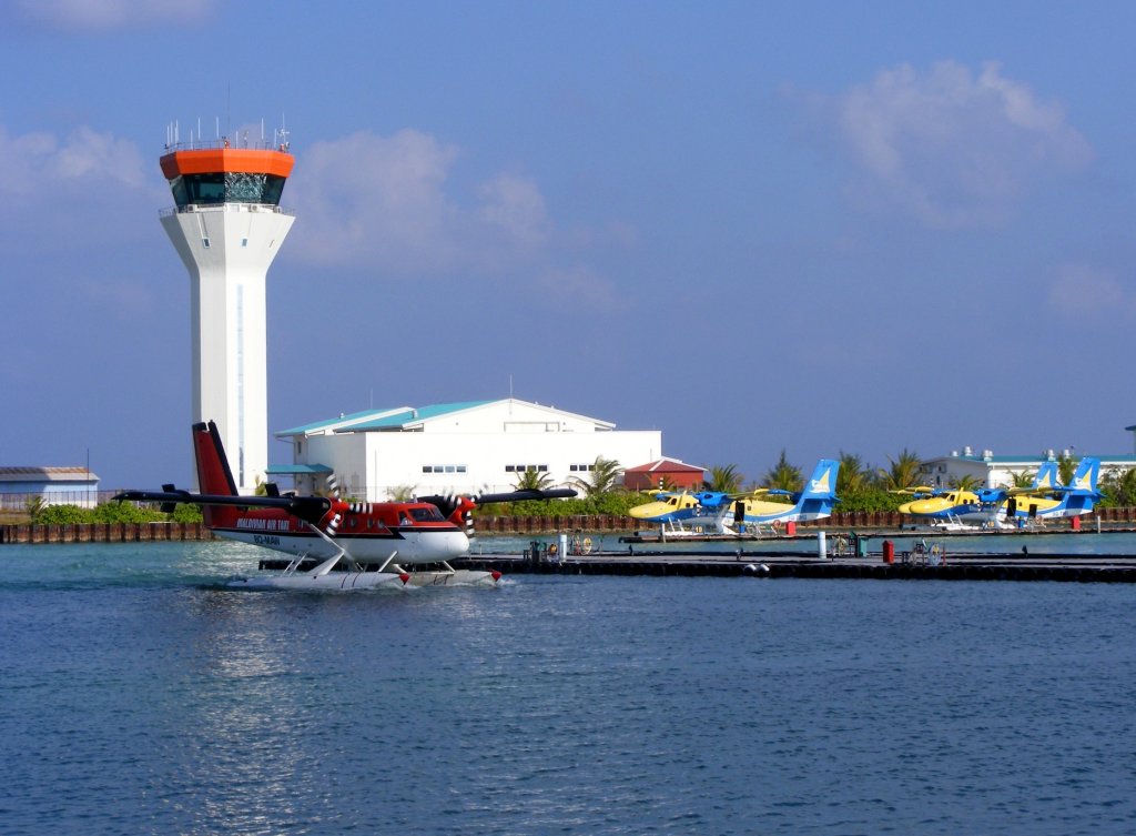 Die DHC 6 Twin Otter auf dem Wasserflugplatz von Male.Die Wasserflugzeuge dienen als Lufttaxis zwischen der Hauptinsel Male und den Touristenparadisen der Malediven.15.2.2011