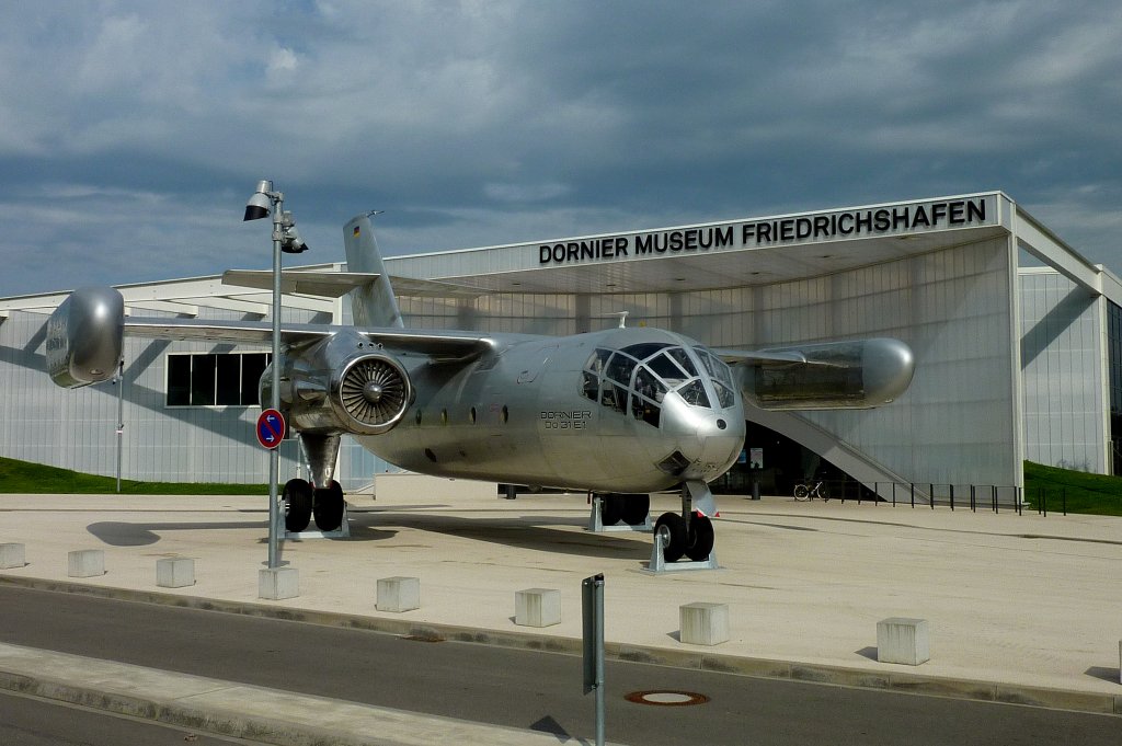 DO 31, steht vor dem Dornier Museum in Friedrichshafen, Aug. 2012