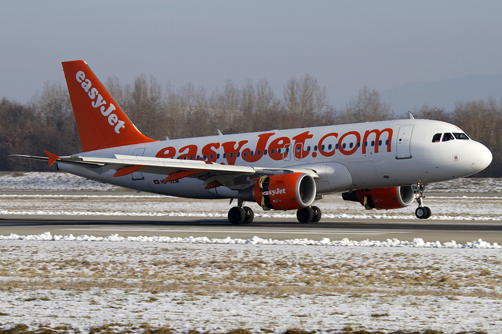Easy Jet, HB-JZM, Airbus, A319-111, 23.01.2011, BSL, Basel, Switzerland 



