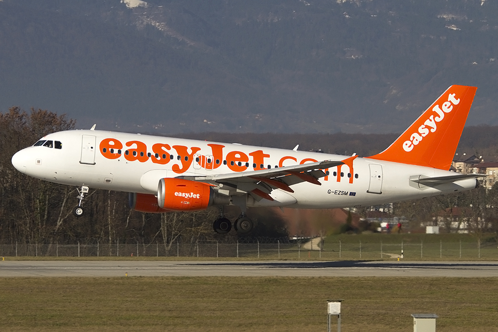 EasyJet, G-EZSM, Airbus, A319-111, 29.12.2012, GVA, Geneve, Switzerland



