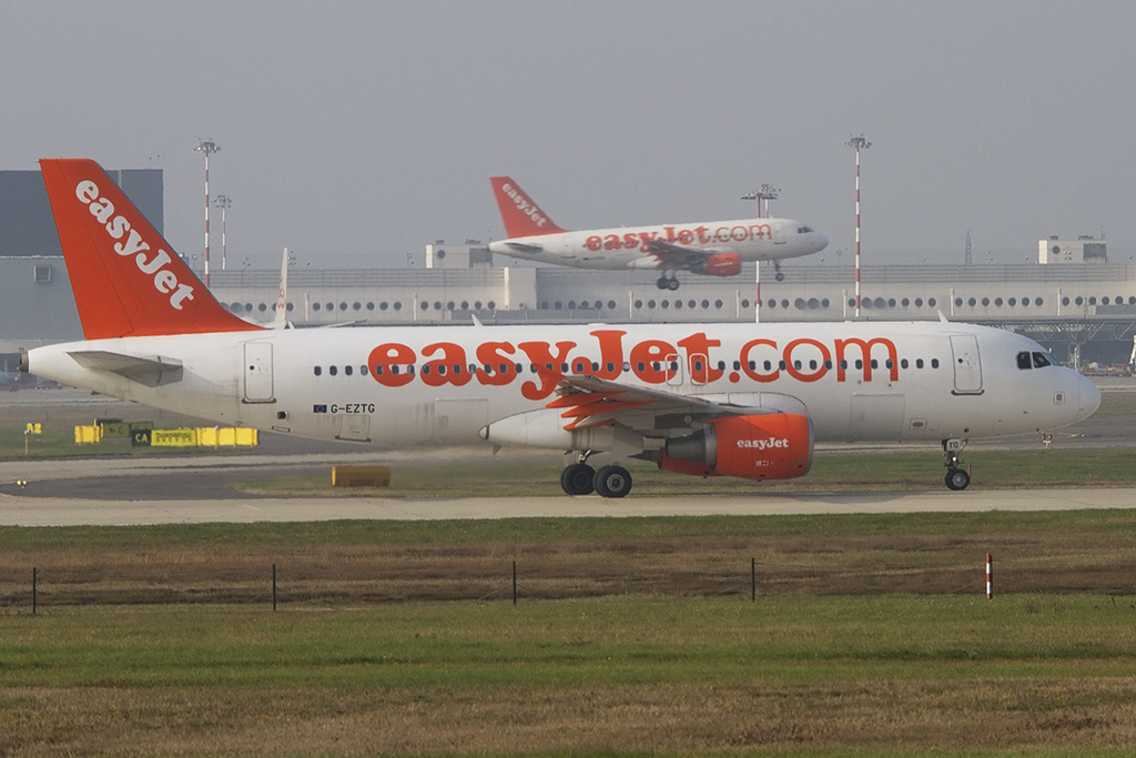 EasyJet, G-EZTG, Airbus, A320-214, 16.11.2012, MXP, Mailand-Malpensa, Italy 



