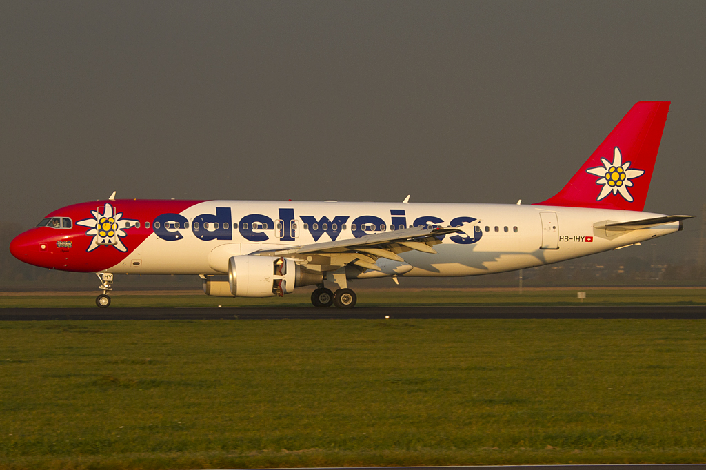 Edelweiss Air, HB-IHY, Airbus, A320-214, 29.10.2011, AMS, Amsterdam, Netherlands



