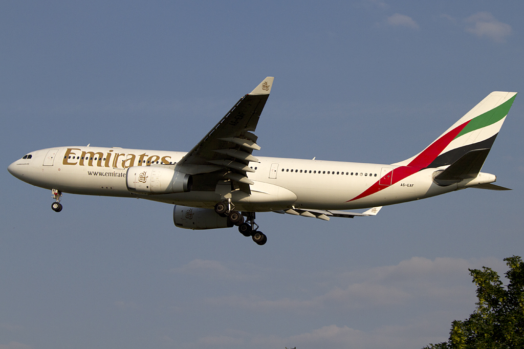 Emirates Airlines, A6-EAF, Airbus, A330-243, 07.06.2011, DUS, Dsseldorf, Germany 





