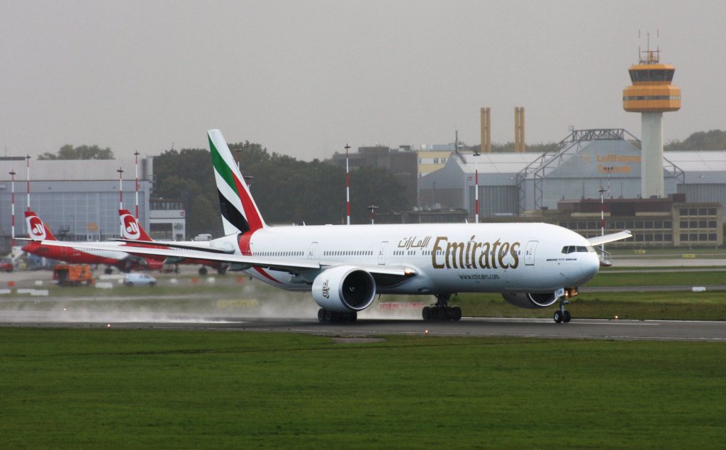Emirates,A6-EGN,(c/n41074),Boeing 777-31H(ER),09.10.2012,HAM-EDDH,Hamburg,Germany