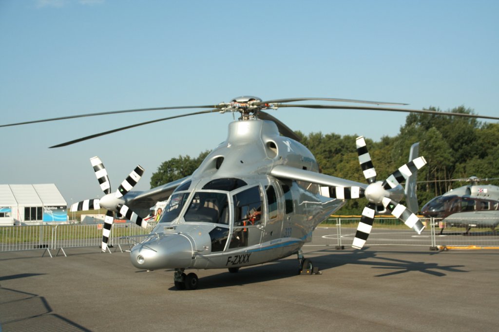 Eurocopter X3 F-ZXXX am Morgen des 11.09.2012 auf der ILA 2012