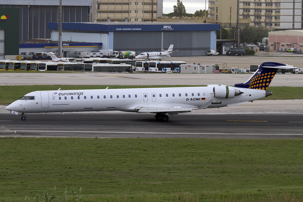 Eurowings, D-ACNH, Bombardier, CRJ-900LR, 01.11.2010, LIS, Lissabon, Portugal 




