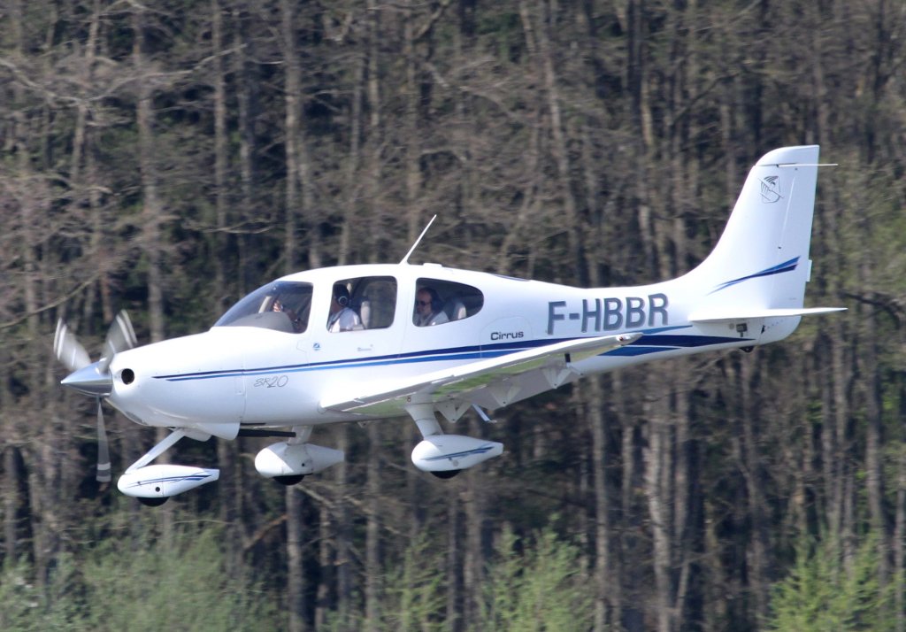 F-HBBR, Cirrus, SR-20, 24.04.2013, EDNY-FDH, Friedrichshafen, Germany