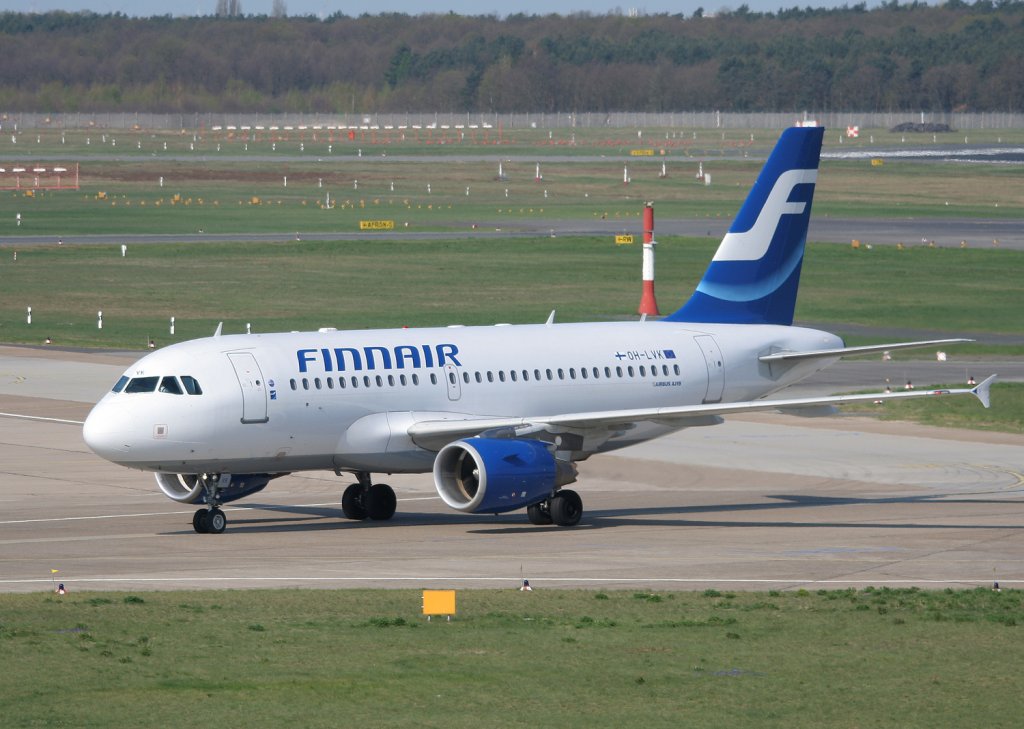 Finnair A 319-112 OH-LVK bei der Ankunft in Berlin-Tegel am 16.04.2011