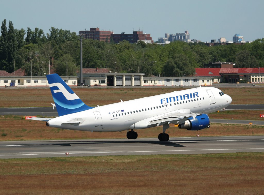 Finnair A 319-112 OH-LVL beim Start in Berlin-Tegel am 02.06.2011