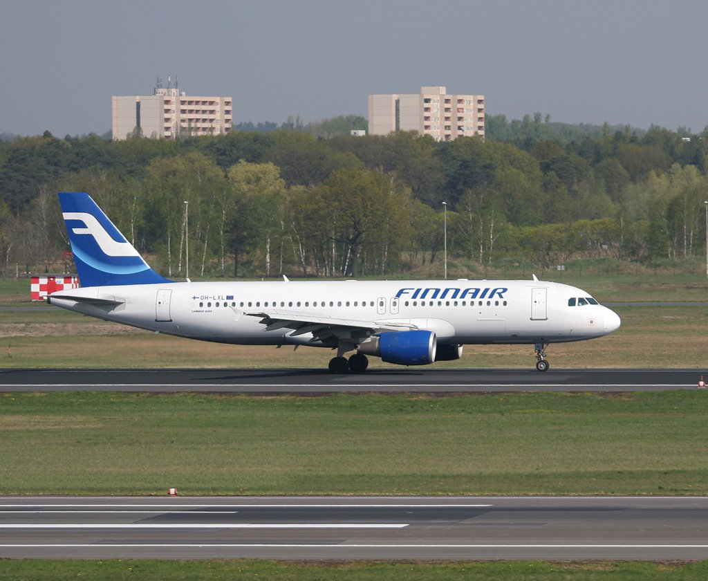 Finnair A 320-214 OH-LXL nach der Landung in Berlin-Tegel am 21.04.2011