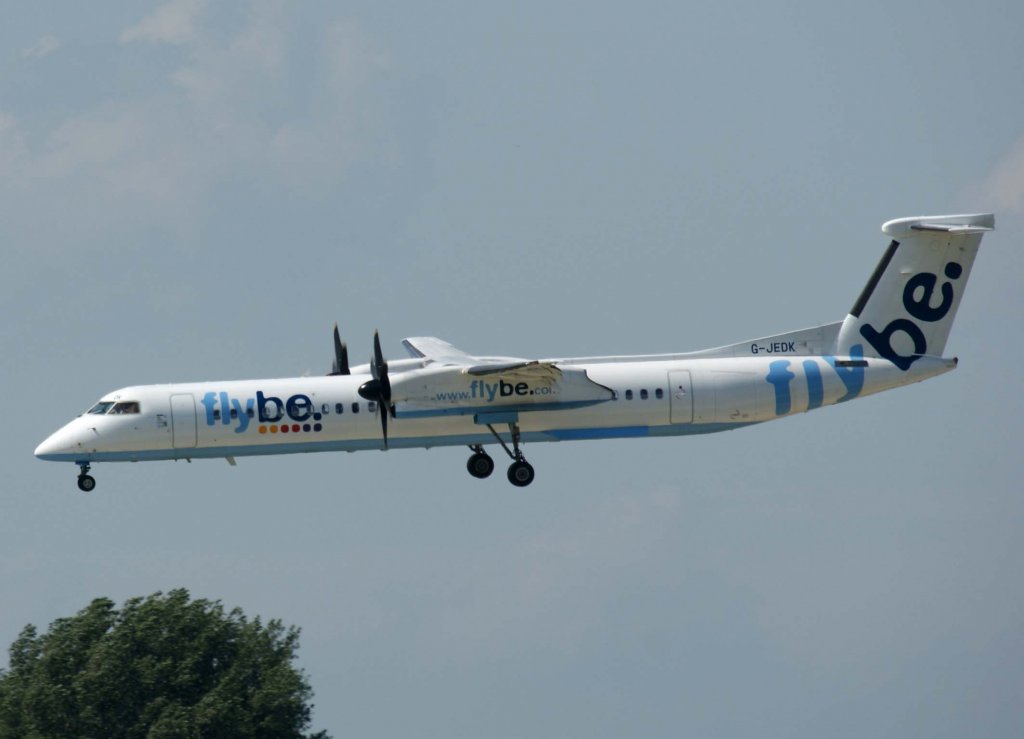 Flybe, G-JEDK, Bombardier DHC 8Q-400 (Vignoble de Bergerac), 2010.06.11, DUS-EDDL, Dsseldorf


