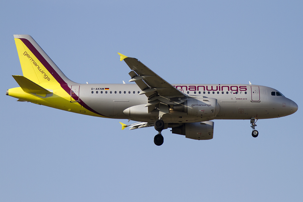 Germanwings, D-AKNM, Airbus, A319-112, 21.03.2012, MUC, Mnchen, Germany




