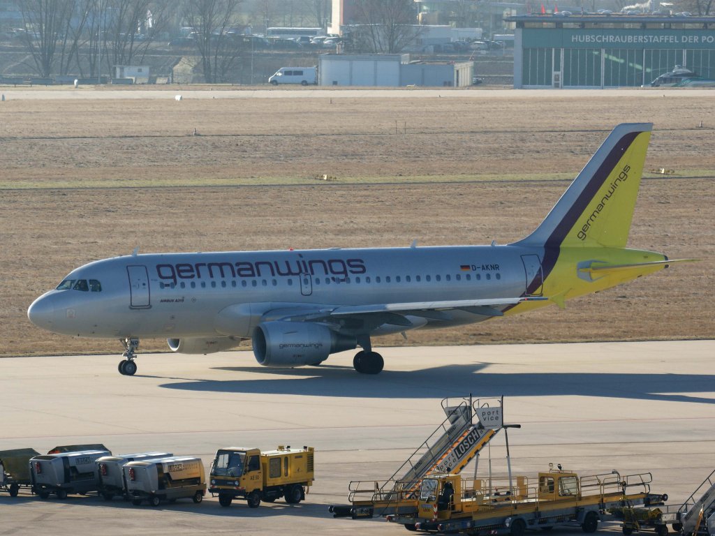 Germanwings, D-AKNR, Airbus, A 319-100, 16.01.2012, STR-EDDS, Stuttgart, Germany