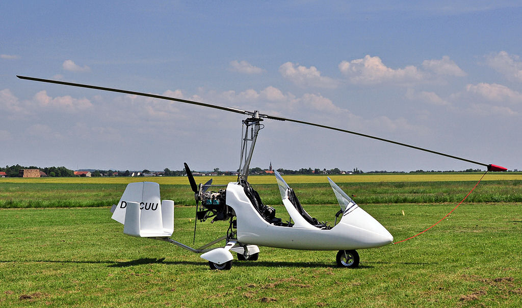 Gyrocopter D-MCUU auf dem UL-Flugplatz Mggenhausen - 05.06.2010