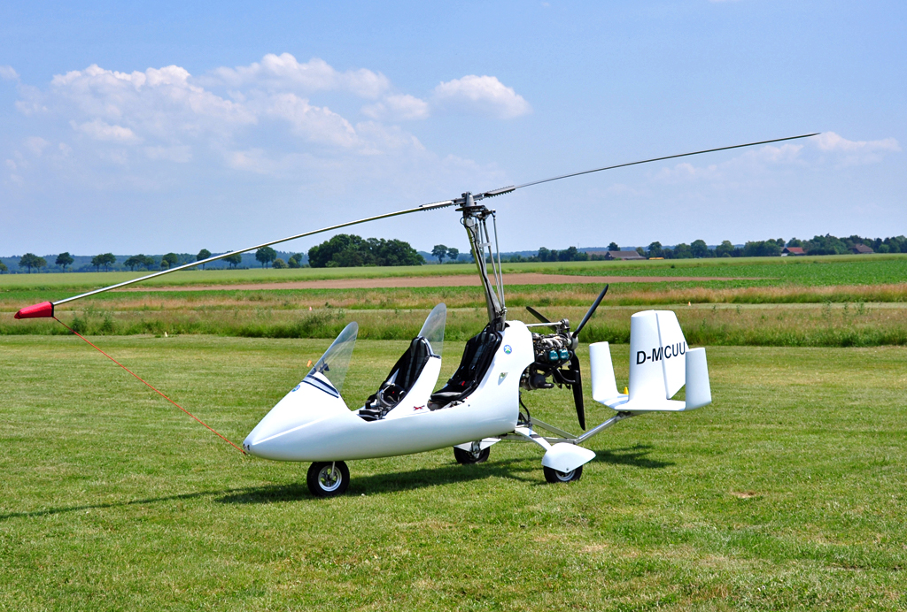 Gyrocopter MTOsport, D-MCUU auf dem UL-Fluggelnde in Mggenhausen - 04.06.2011