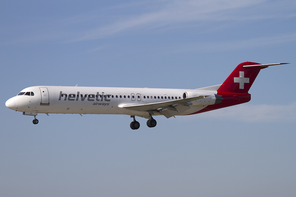 Helvetic Airways, HB-JVC, Fokker, F-100, 03.10.2010, ZRH, Zrich, Switzerland 





