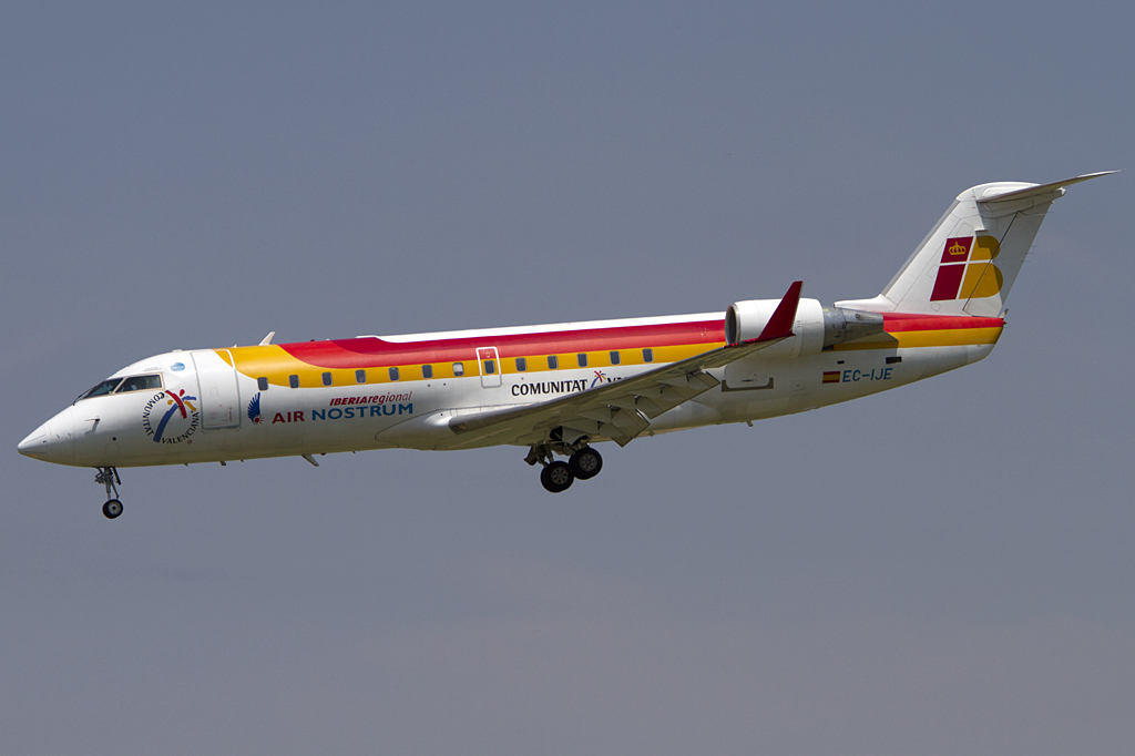 Iberia - Air Nostrum, EC-IJE, Bombardier, CRJ-200ER, 16.06.2011, BCN, Barcelona, Spain


