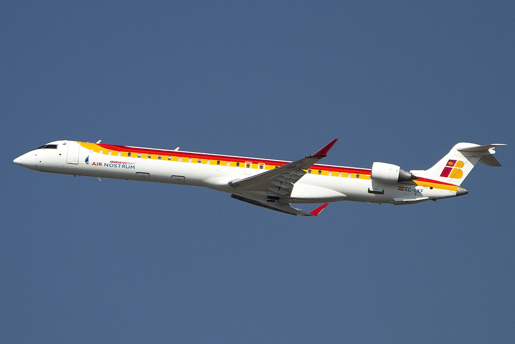 Iberia - Air Nostrum, EC-LKF, Bombardier, CRJ-1000, 06.09.2012, TLS, Toulouse, France 




