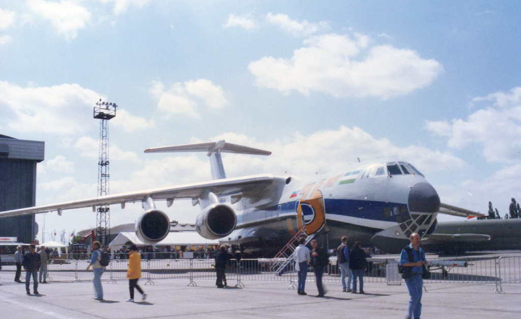 Ilyuschin IL-76MF auf der ILA 1998 in Berlin-Schnfeld (Scan)