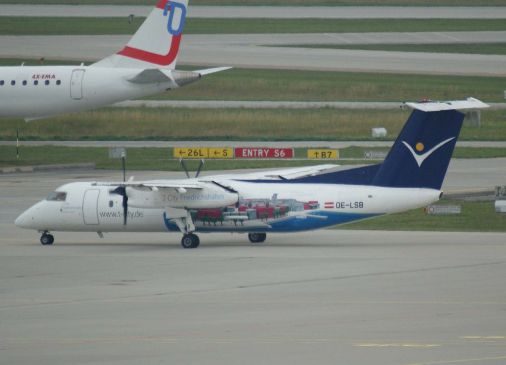 InterSky, OE-LSB, Bombardier DHC Dash 8Q-300 (T-City Friedrichshafen), 2009.06.27, MUC, Mnchen, Germany