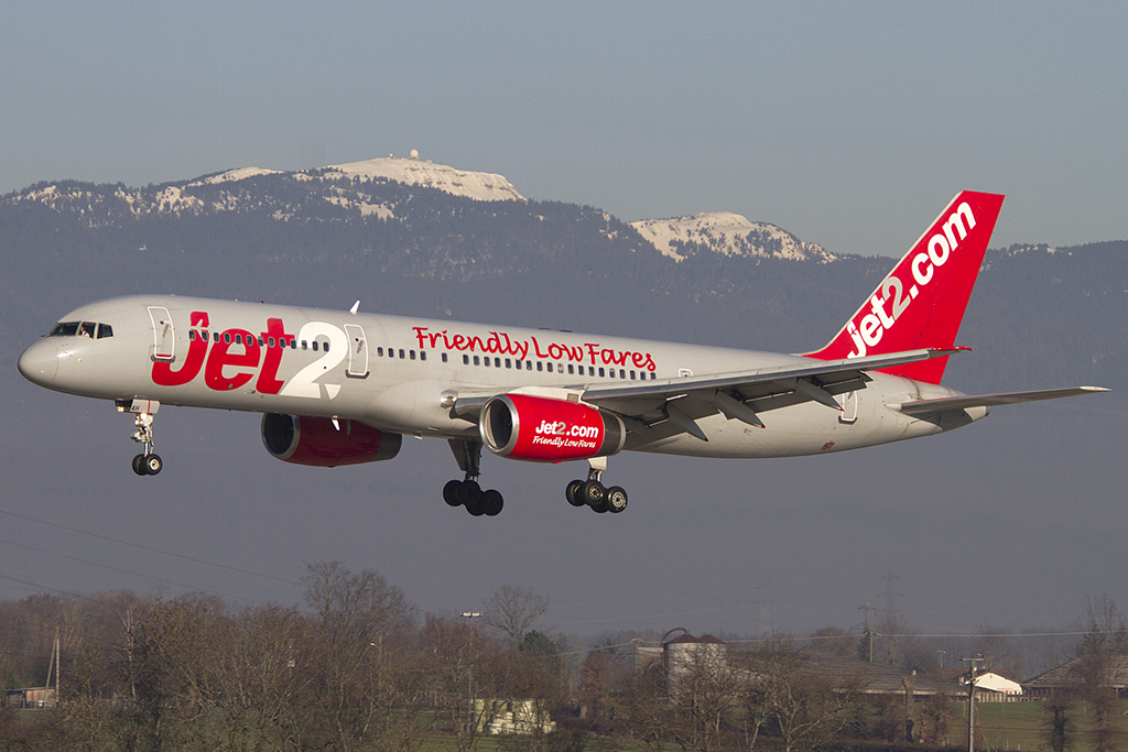 Jet2, G-LSAH, Boeing, B757-21B, 29.12.2012, GVA, Geneve, Switzerland 




