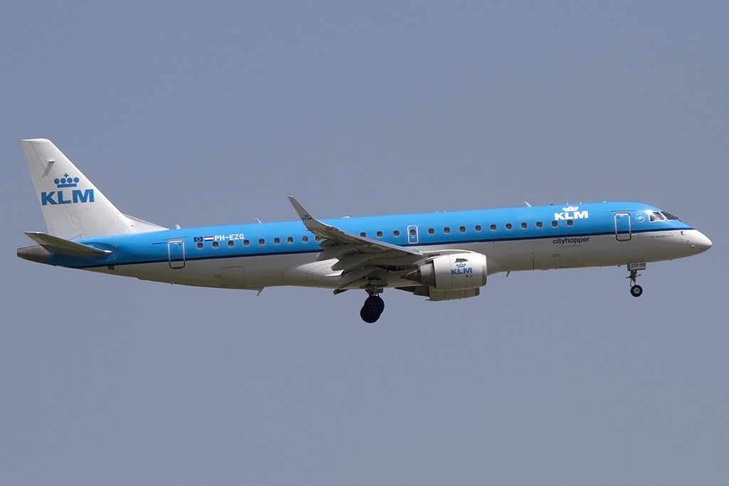 KLM - Cityhopper, PH-EZG, Embraer, ERJ-190LR, 14.05.2013, TLS, Toulouse, France 



