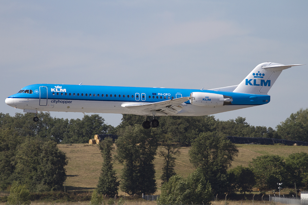 KLM - Cityhopper, PH-OFO, Fokker, F-100, 20.09.2010, TLS, Toulouse, France 



