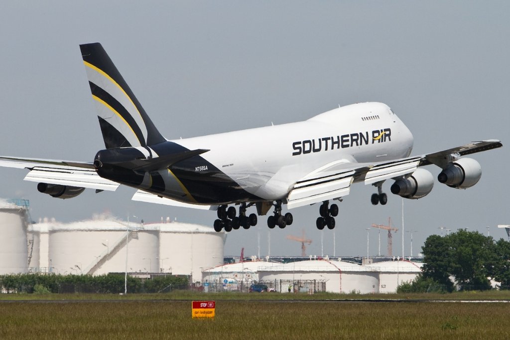 Landung B747/Southern Air/Schiphol/Amsterdam/AMS/4.06.2010  
